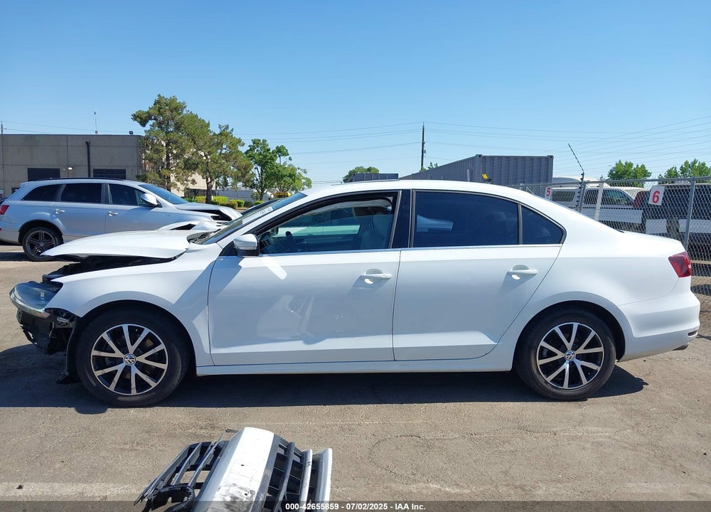 2017 VOLKSWAGEN JETTA VIN: 3VWDB7AJ7HM209222