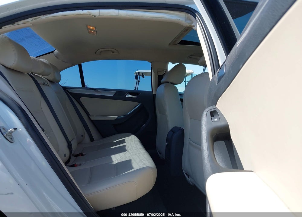 2017 VOLKSWAGEN JETTA VIN: 3VWDB7AJ7HM209222