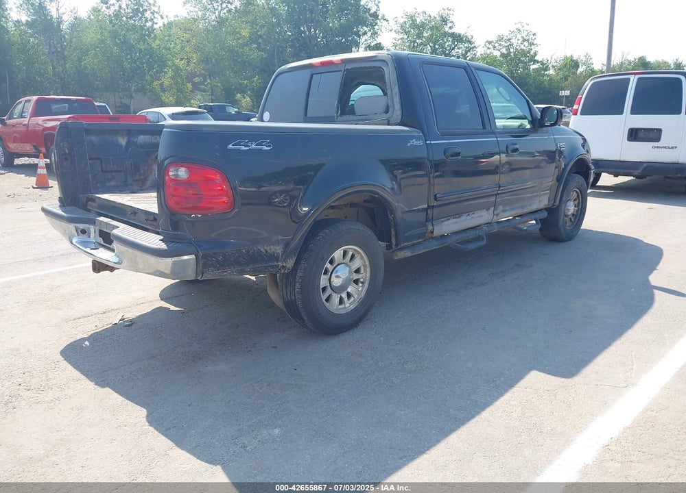 2002 FORD F-150 LARIAT/XLT VIN: 1FTRW08L62KE40056