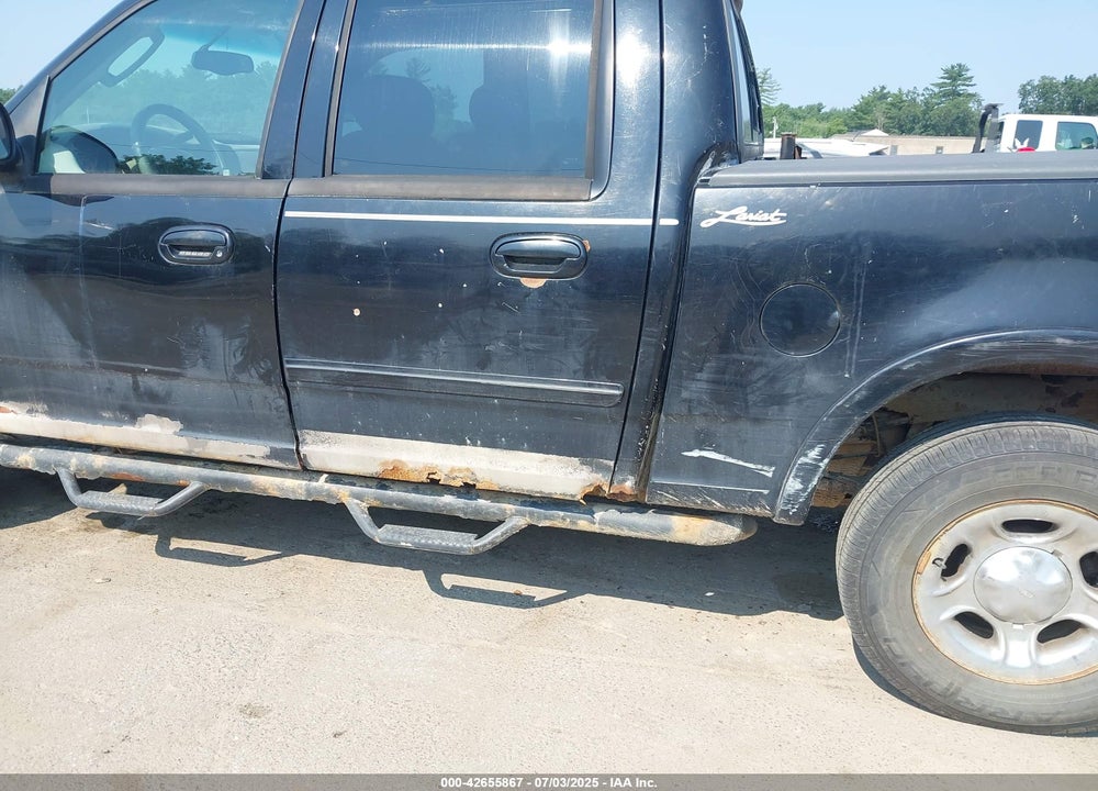 2002 FORD F-150 LARIAT/XLT VIN: 1FTRW08L62KE40056