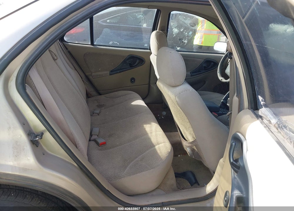 2002 CHEVROLET CAVALIER LS VIN: 1G1JF524827266028