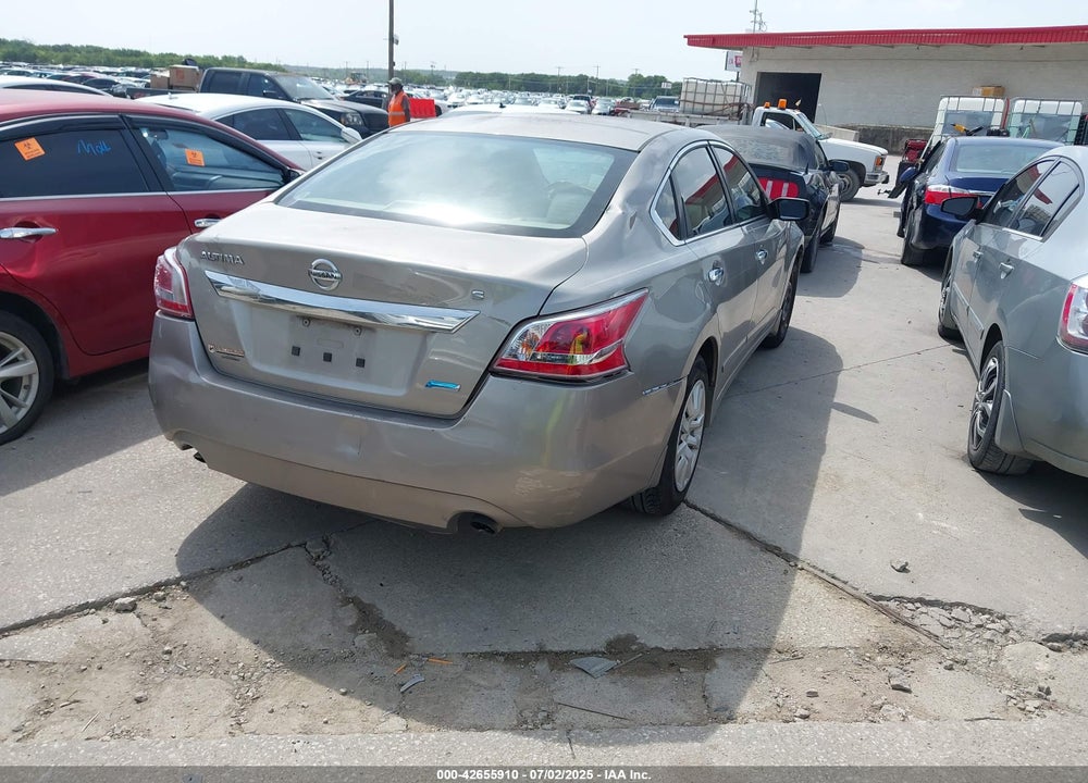 2013 NISSAN ALTIMA VIN: 1N4AL3AP8DC118056