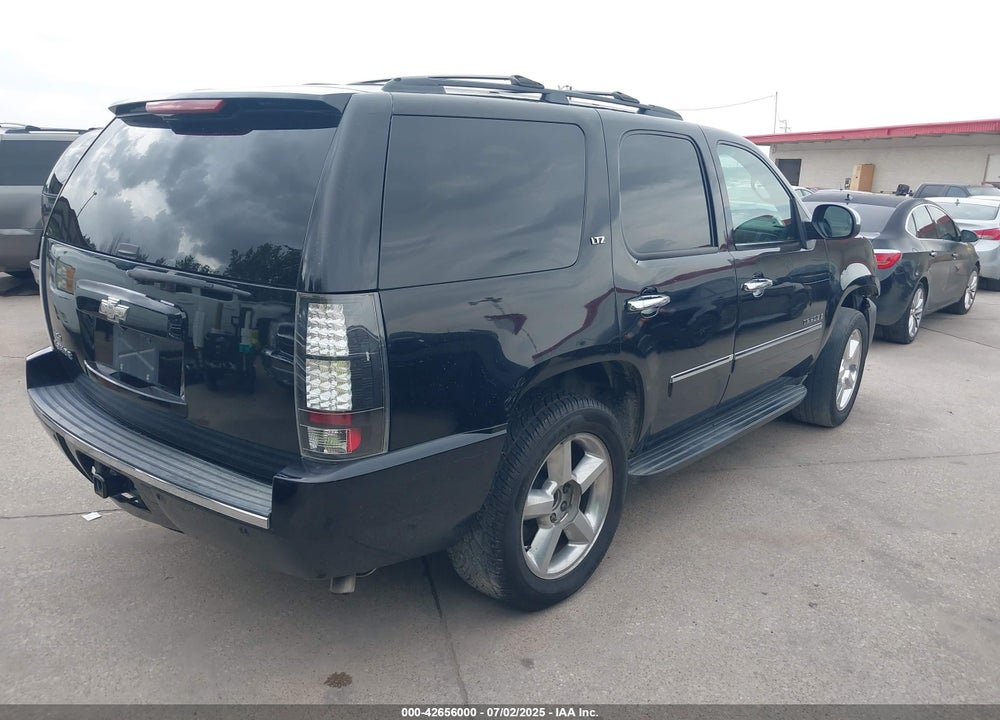 2009 CHEVROLET TAHOE VIN: 1GNFC33J09R184315