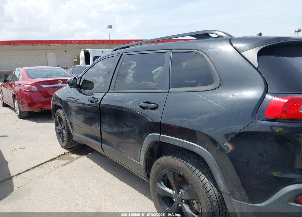 2015 JEEP CHEROKEE VIN: 1C4PJLCS0FW737585