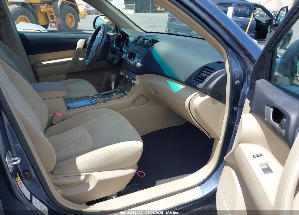 2012 TOYOTA HIGHLANDER VIN: 5TDBK3EH0CS164112