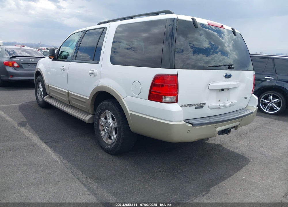2005 FORD EXPEDITION EDDIE BAUER/KING RANCH VIN: 1FMFU175X5LA75117