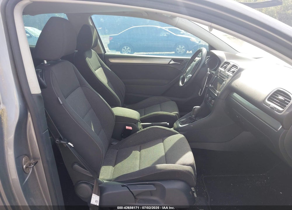2013 VOLKSWAGEN GOLF VIN: WVWBM7AJ7DW034162