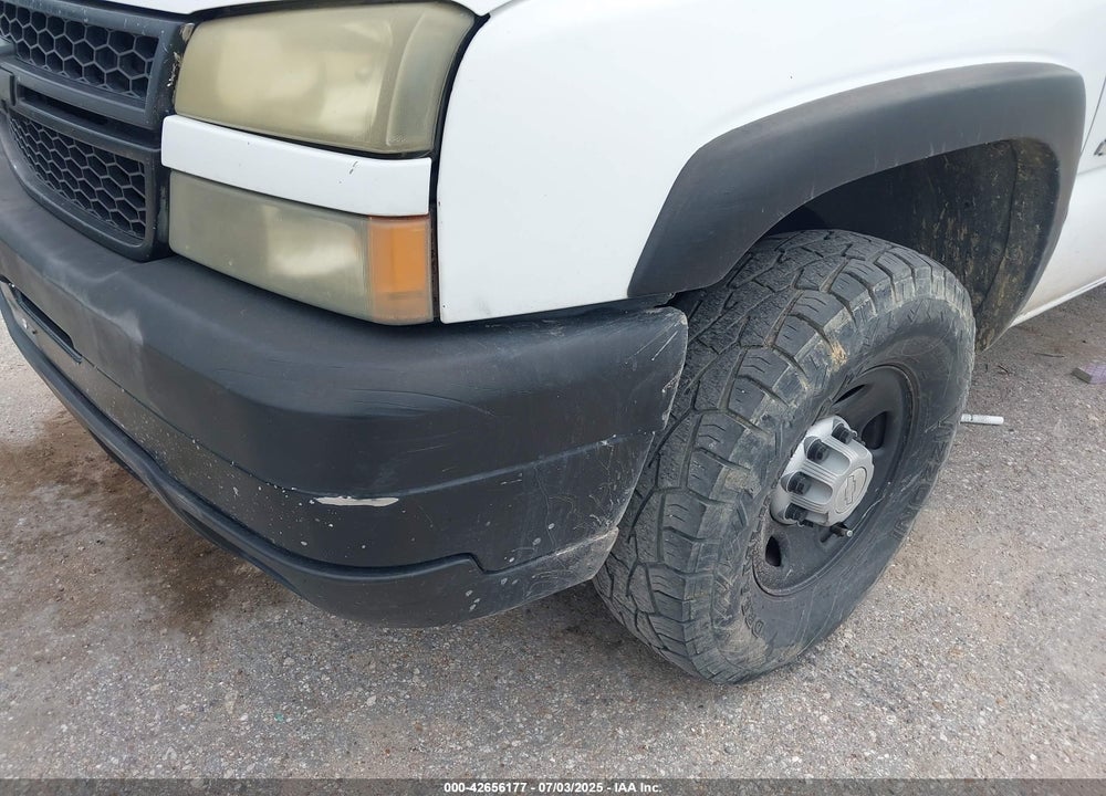 2007 CHEVROLET SILVERADO 2500HD CLASSIC WORK TRUCK VIN: 1GCHC23U67F109140
