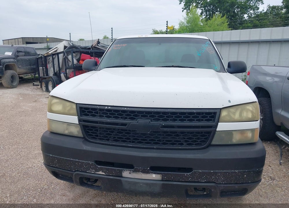 2007 CHEVROLET SILVERADO 2500HD CLASSIC WORK TRUCK VIN: 1GCHC23U67F109140