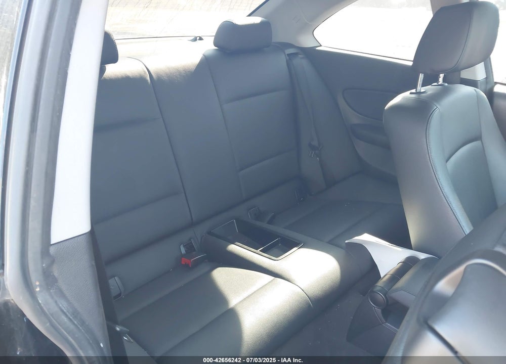 2009 BMW 128I VIN: WBAUP93589VF48725