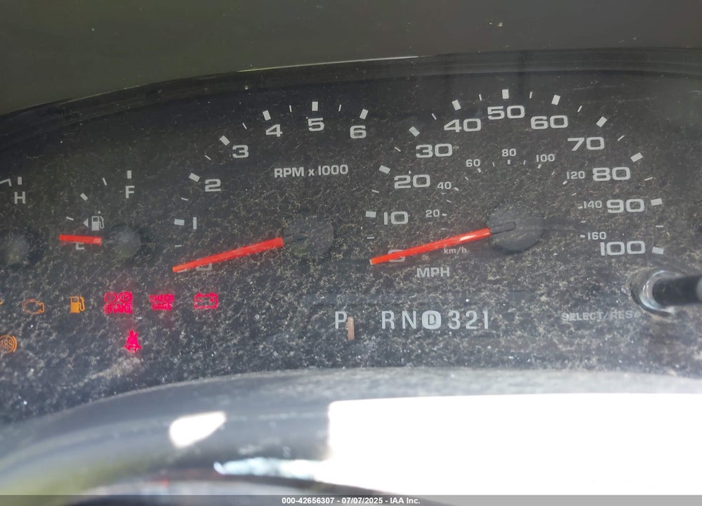 2005 FORD E-350 SUPER DUTY COMMERCIAL/RECREATIONAL VIN: 1FTSE34S75HB42930
