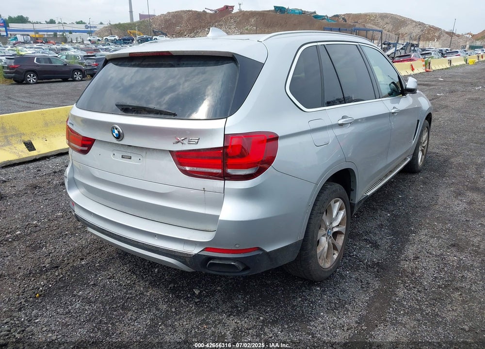 2015 BMW X5 VIN: 5UXKR6C52F0J76581