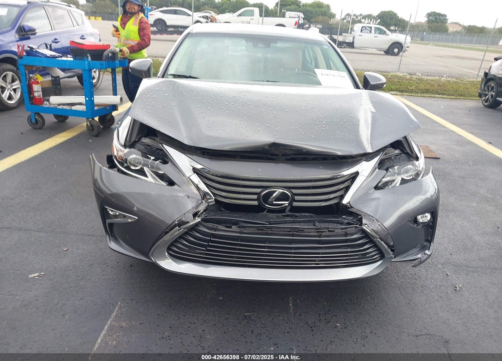 2018 LEXUS ES350 VIN: 58ABK1GG0JU113070
