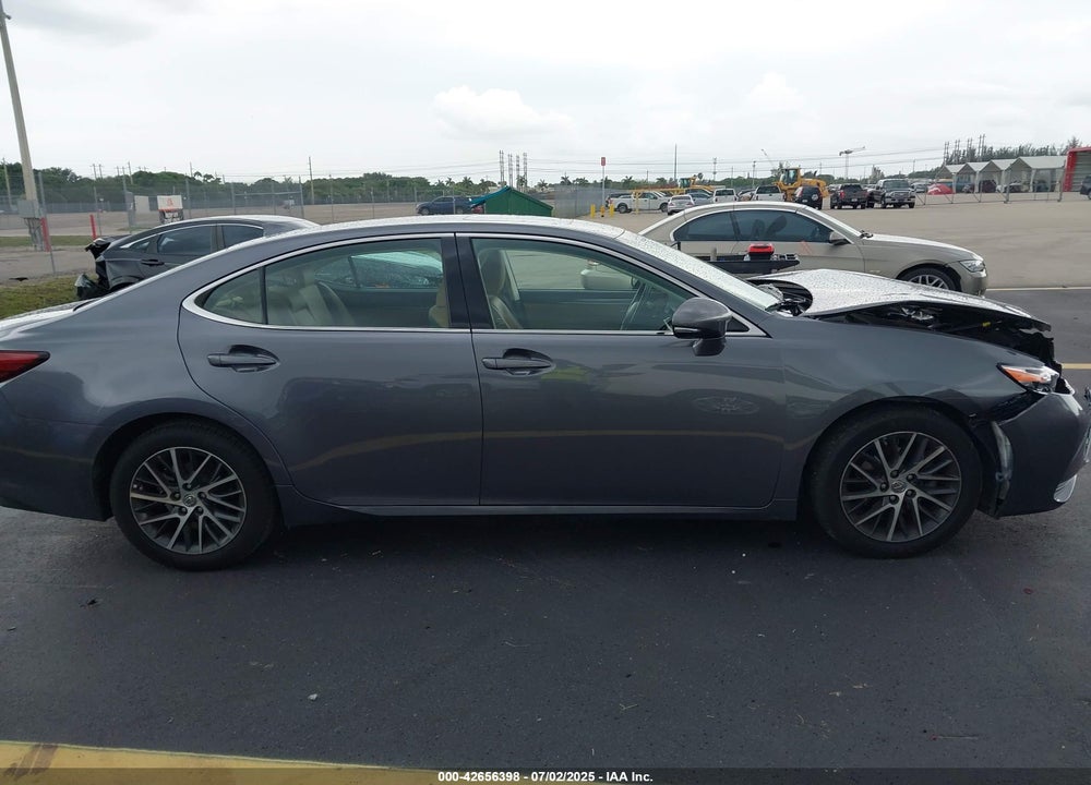 2018 LEXUS ES350 VIN: 58ABK1GG0JU113070