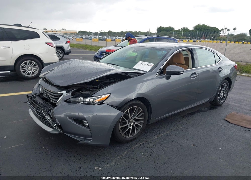 2018 LEXUS ES350 VIN: 58ABK1GG0JU113070