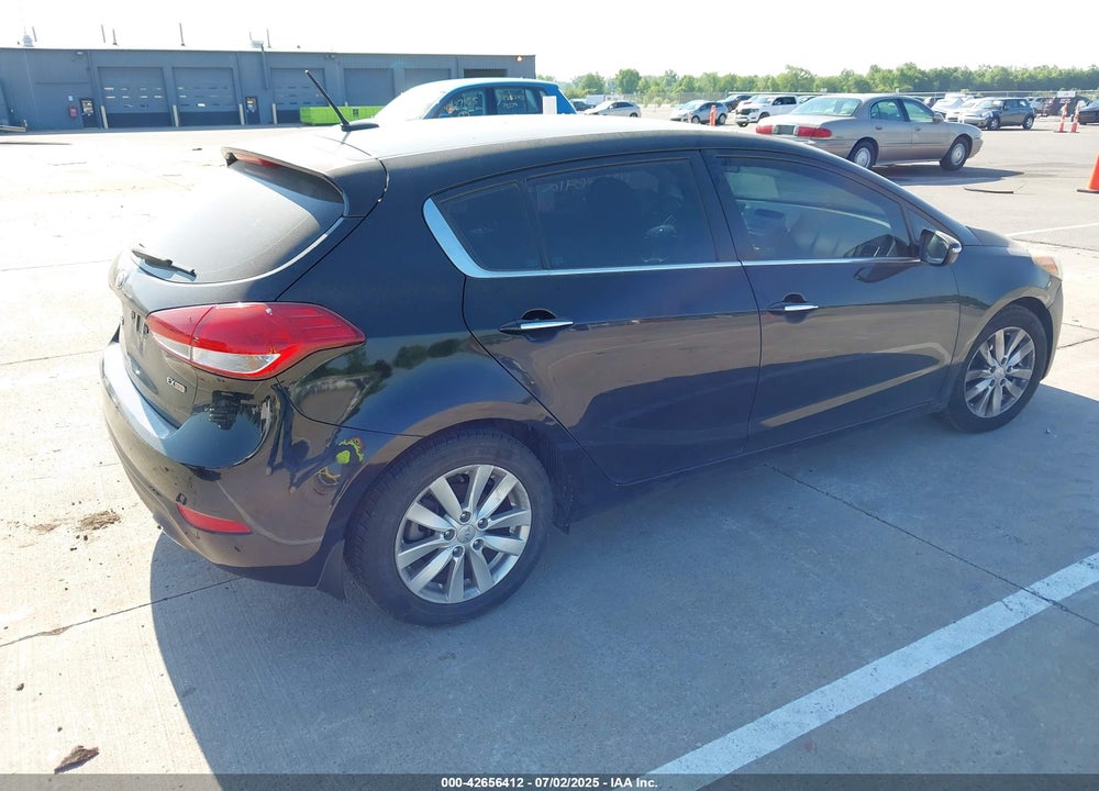 2015 KIA FORTE VIN: KNAFX5A85F5372305