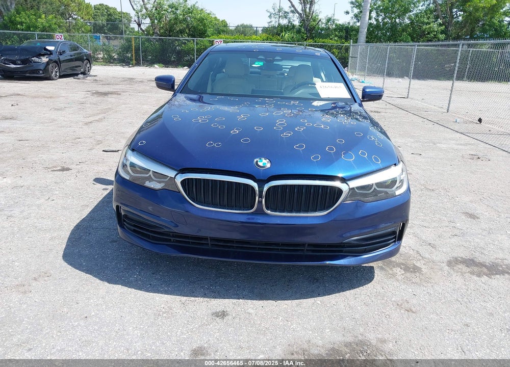 2019 BMW 540I VIN: WBAJE5C51KBM76742