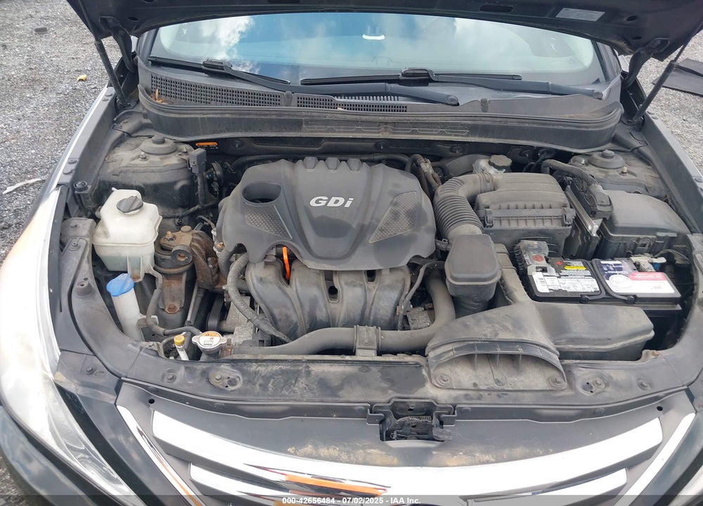 2014 HYUNDAI SONATA VIN: 5NPEC4AC4EH946111