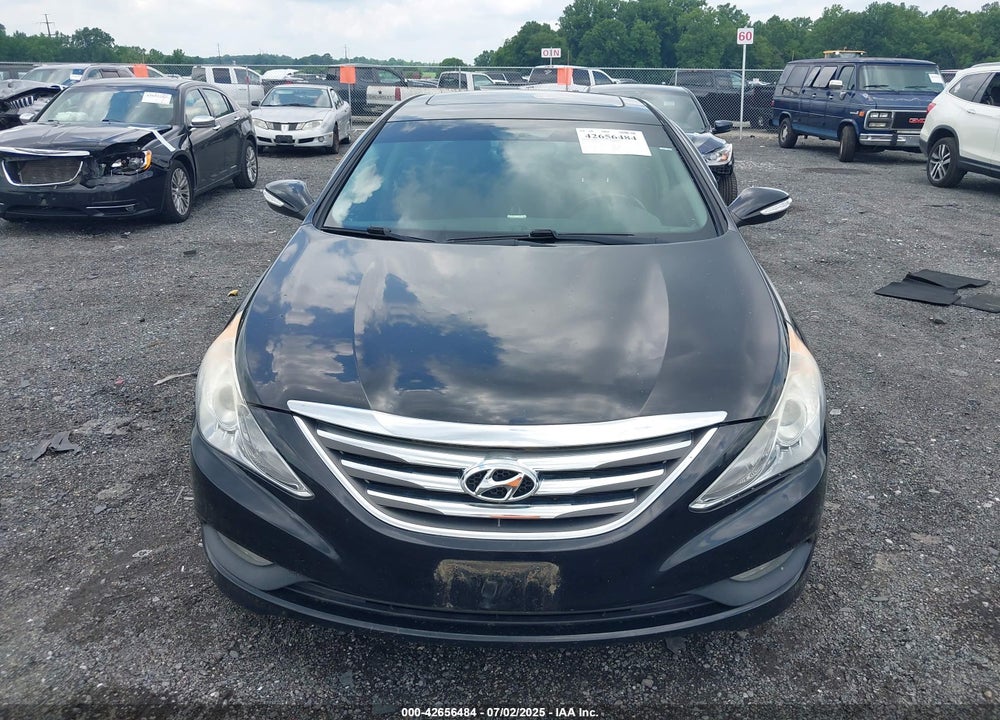 2014 HYUNDAI SONATA VIN: 5NPEC4AC4EH946111