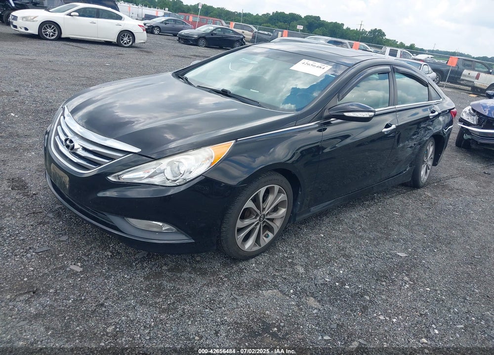 2014 HYUNDAI SONATA VIN: 5NPEC4AC4EH946111
