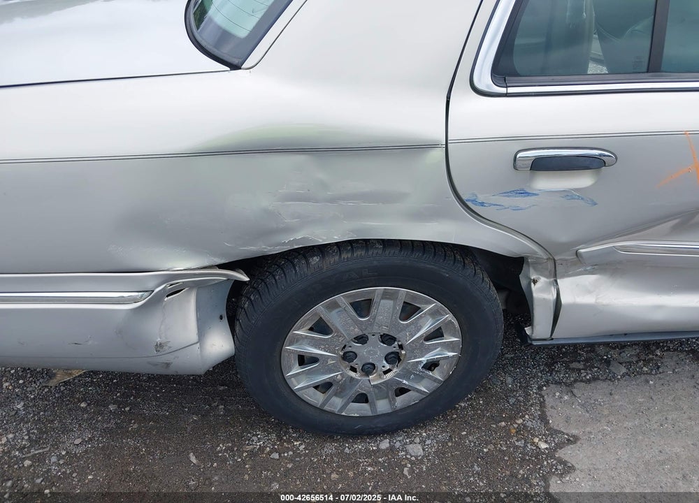 2006 MERCURY GRAND MARQUIS VIN: 2MEFM74V66X607428