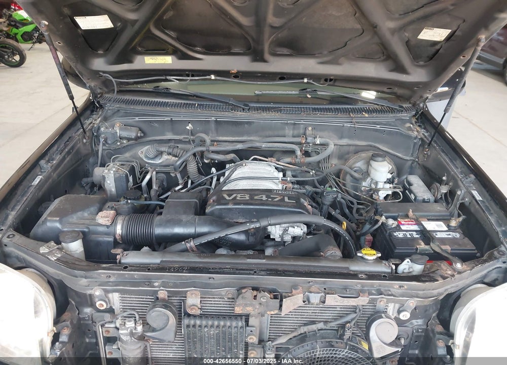 2002 TOYOTA SEQUOIA SR5 V8 VIN: 5TDBT44A62S070824