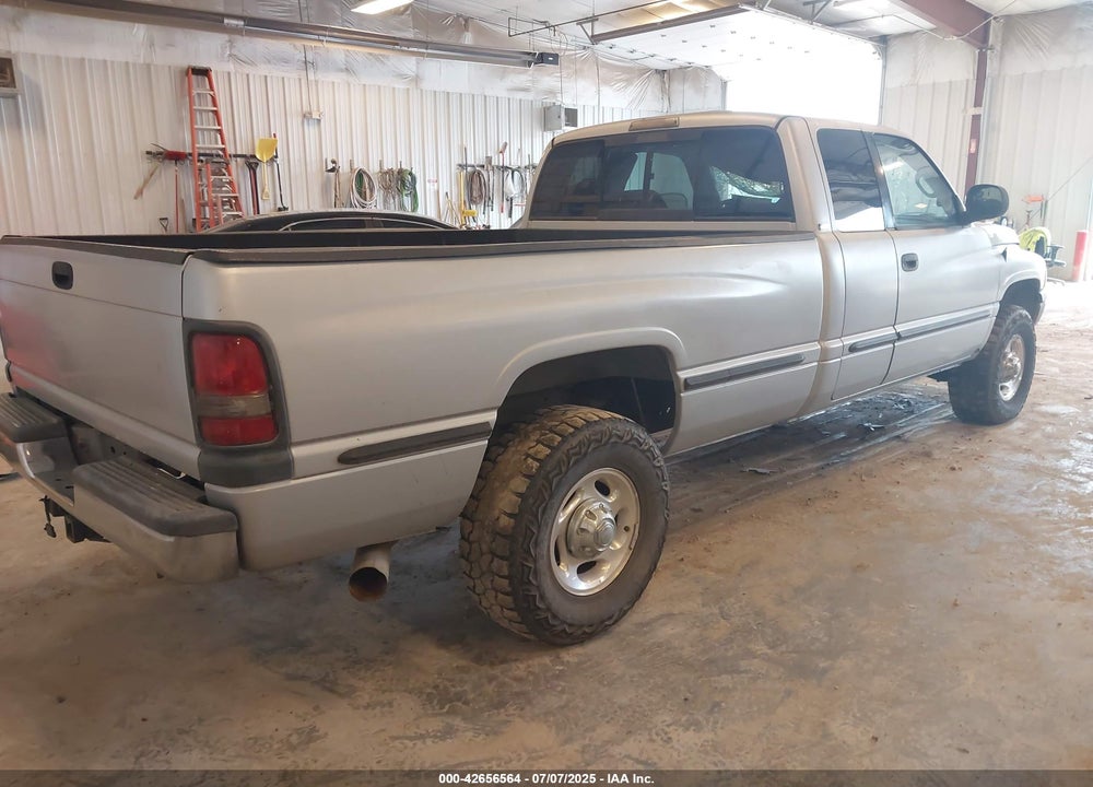 2002 DODGE RAM 2500 ST VIN: 3B7KC23692M204727