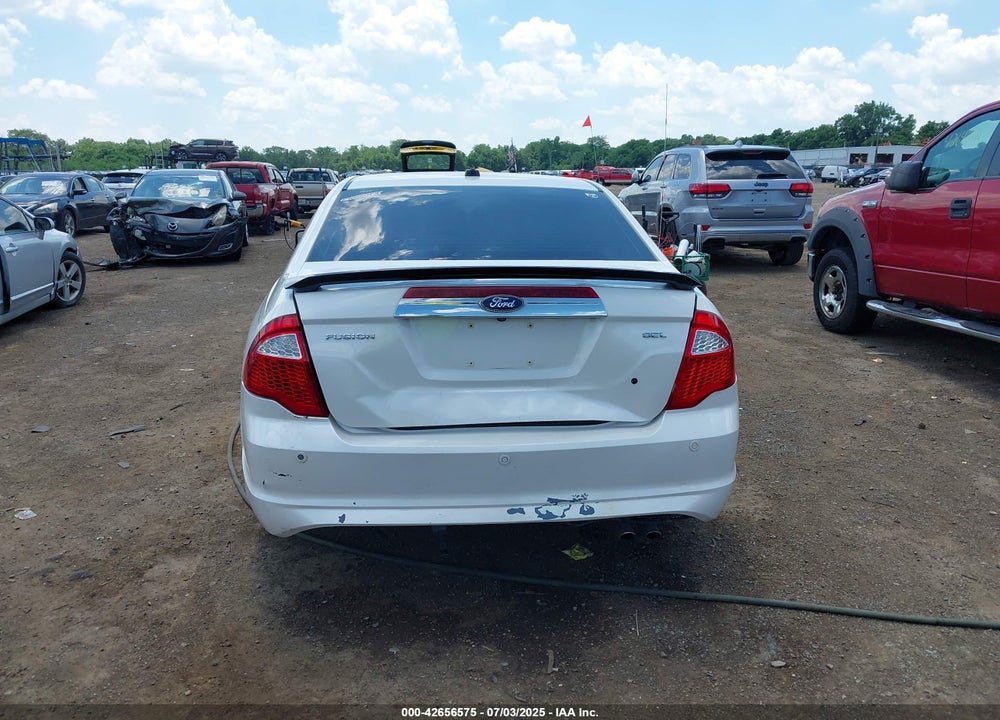 2010 FORD FUSION VIN: 3FAHP0JA3AR371537
