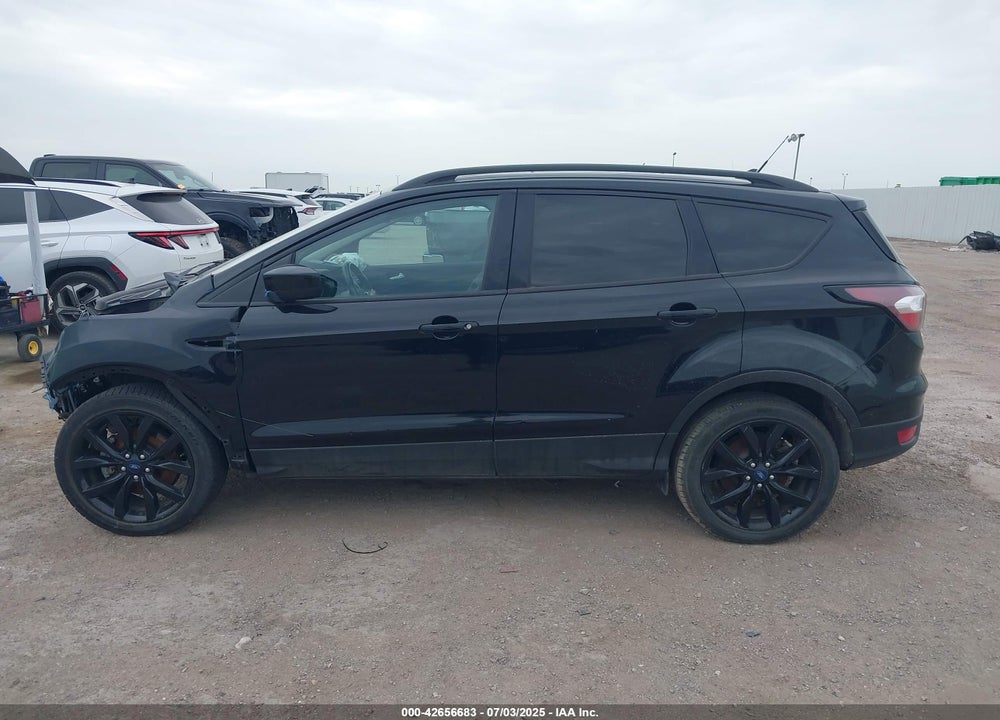2018 FORD ESCAPE VIN: 1FMCU9GD5JUD60532