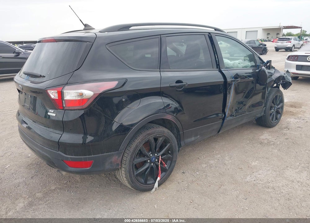 2018 FORD ESCAPE VIN: 1FMCU9GD5JUD60532