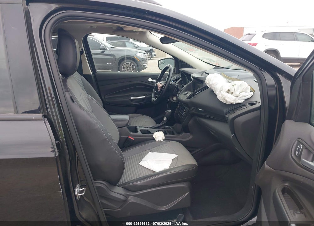2018 FORD ESCAPE VIN: 1FMCU9GD5JUD60532