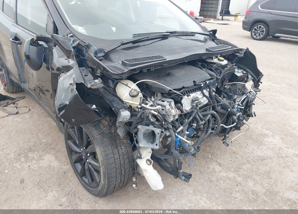 2018 FORD ESCAPE VIN: 1FMCU9GD5JUD60532