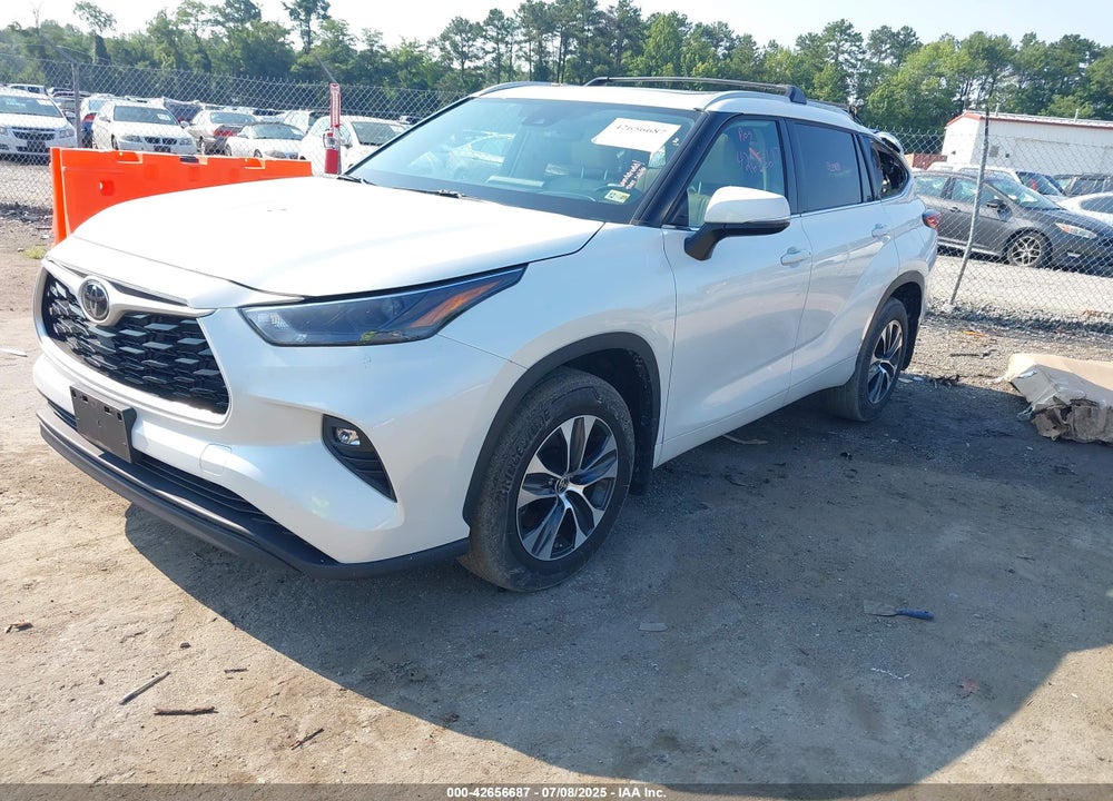 2022 TOYOTA HIGHLANDER VIN: 5TDHZRBH6NS172134
