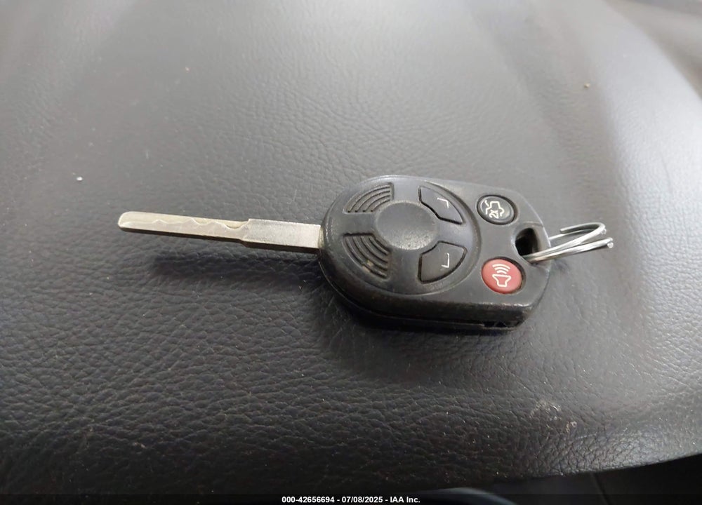 2018 FORD FOCUS SE VIN: 1FADP3K22JL237026