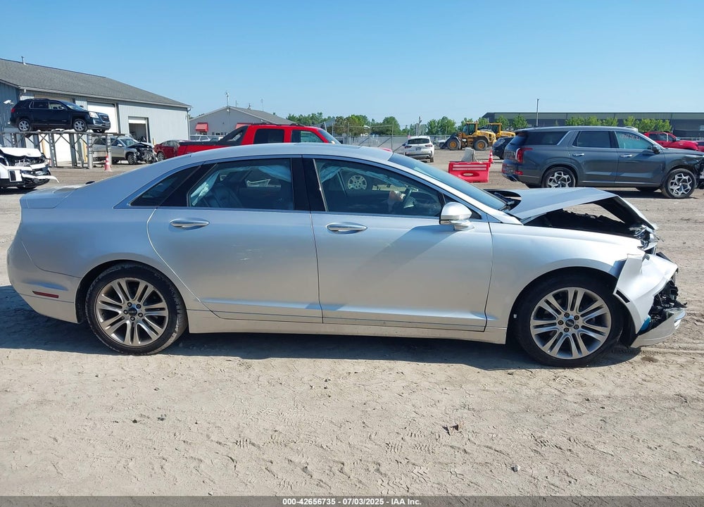 2014 LINCOLN MKZ HYBRID VIN: 3LN6L2LU5ER822663