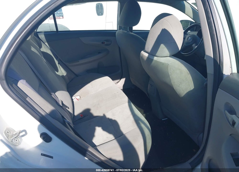 2009 TOYOTA COROLLA LE VIN: 2T1BU40E89C188706