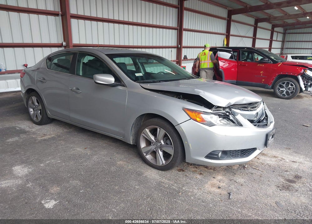 2014 ACURA ILX 2.0L VIN: 19VDE1F55EE007660