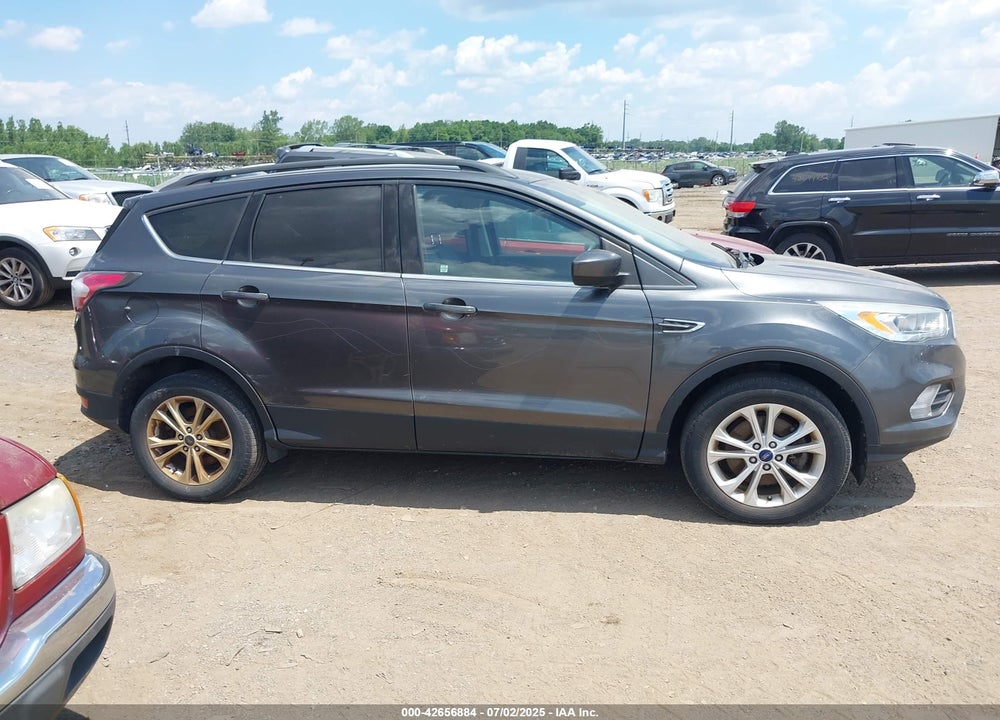 2017 FORD ESCAPE SE VIN: 1FMCU9GD9HUB41776
