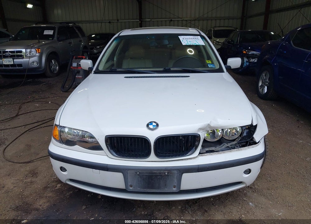 2005 BMW 325I VIN: WBAEV33425KX11263