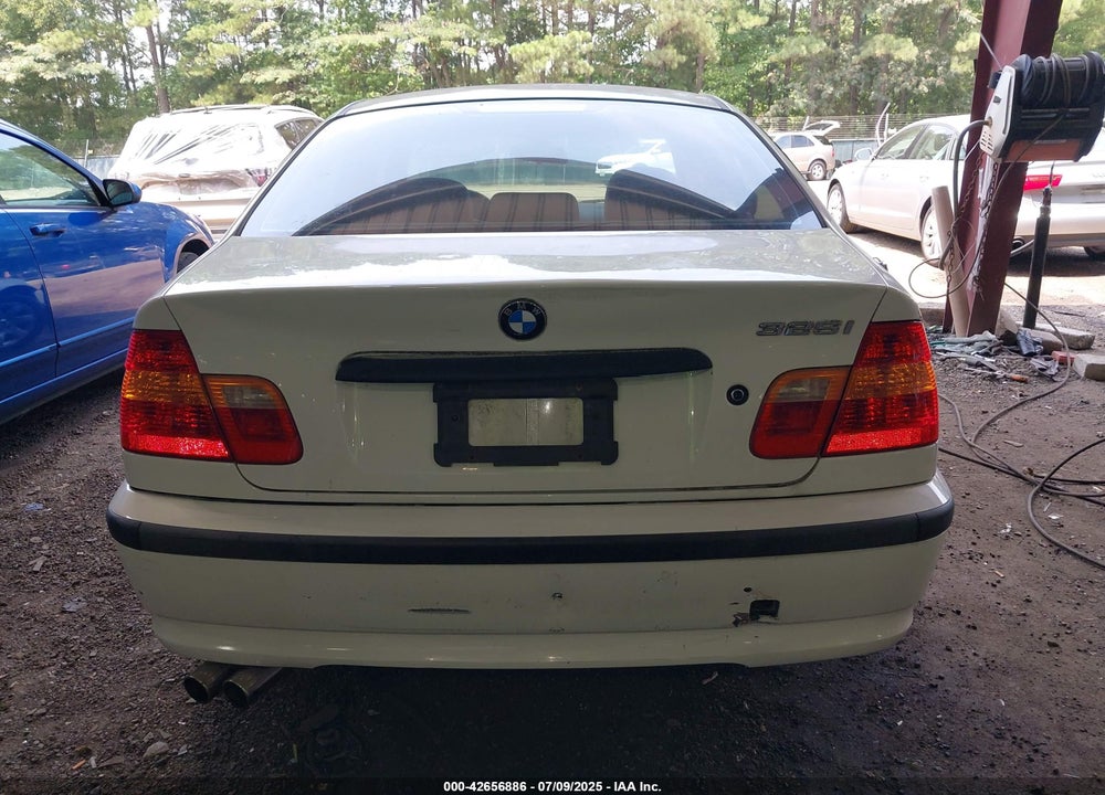 2005 BMW 325I VIN: WBAEV33425KX11263
