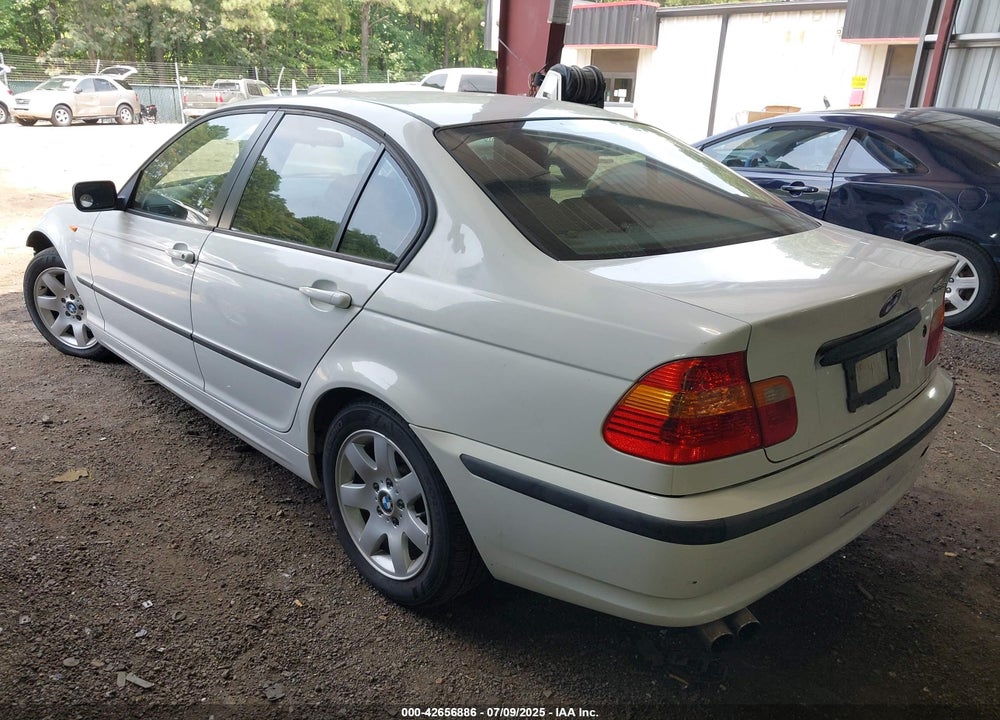 2005 BMW 325I VIN: WBAEV33425KX11263