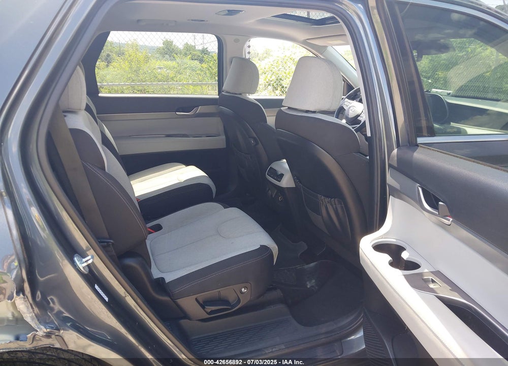 2022 HYUNDAI PALISADE VIN: KM8R2DHE8NU458177