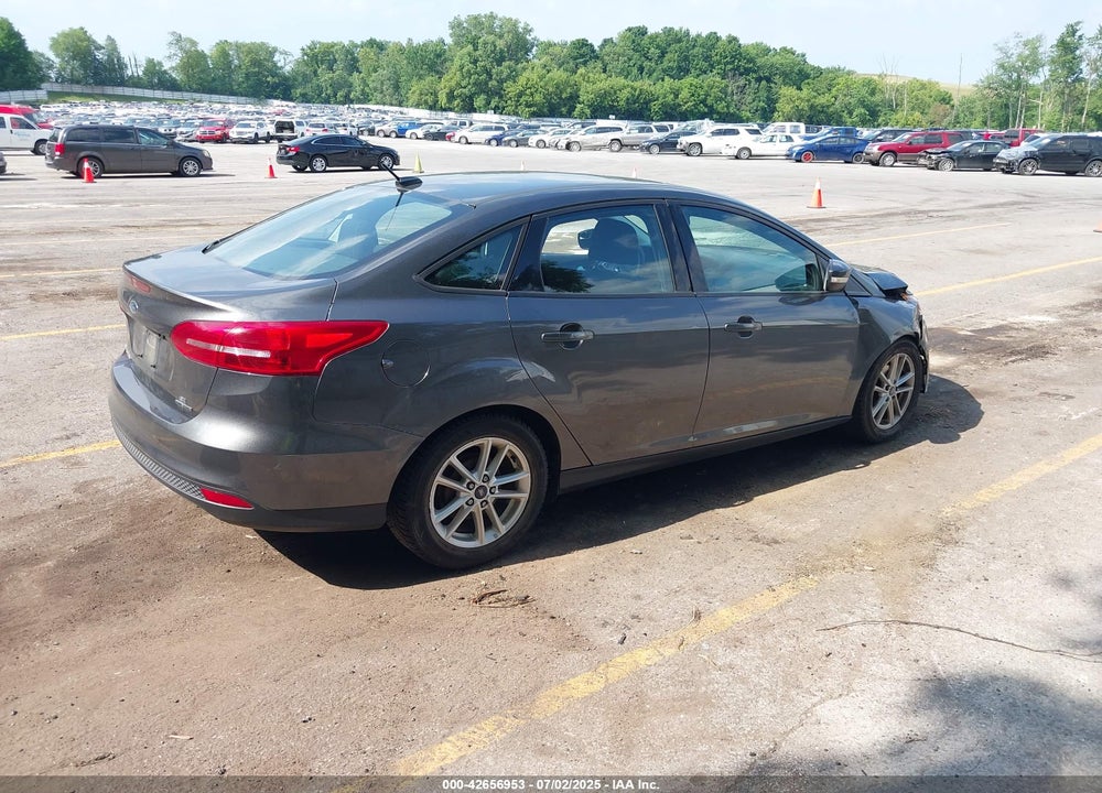 2016 FORD FOCUS SE VIN: 1FADP3F28GL270325
