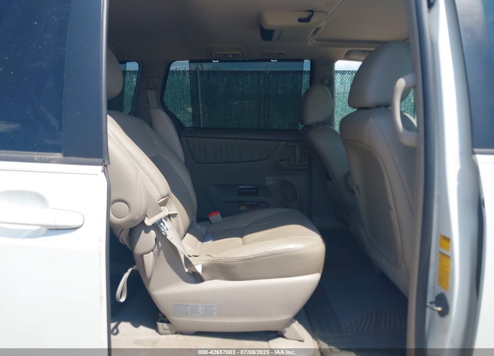 2010 TOYOTA SIENNA VIN: 5TDYK4CC3AS324956
