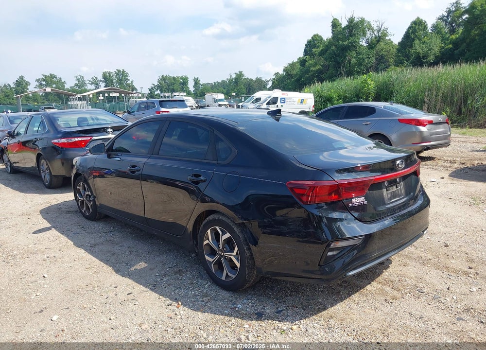 2019 KIA FORTE VIN: 3KPF24AD9KE131628