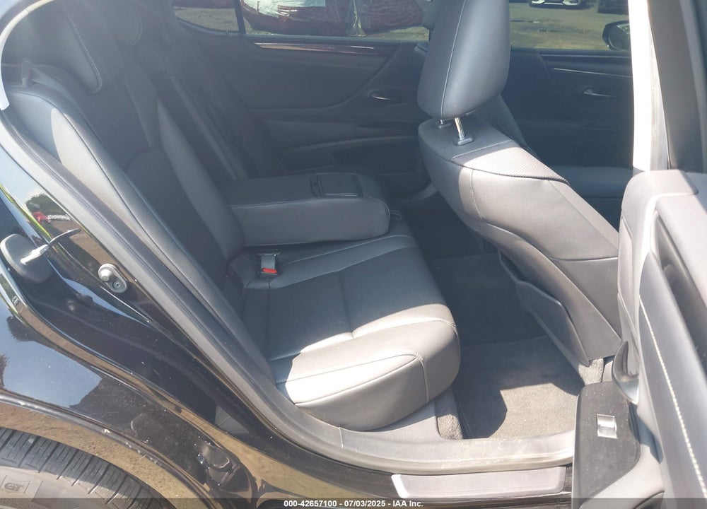 2021 LEXUS ES 250 VIN: 58AC11D1XMU001601