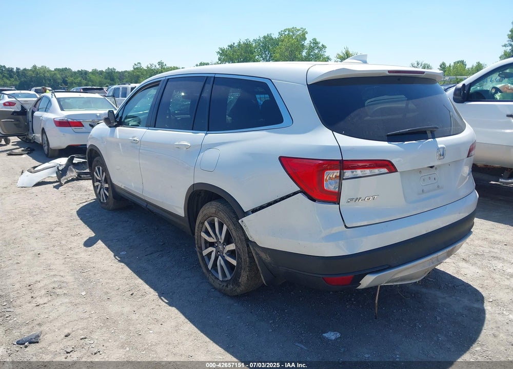 2021 HONDA PILOT VIN: 5FNYF6H51MB058615