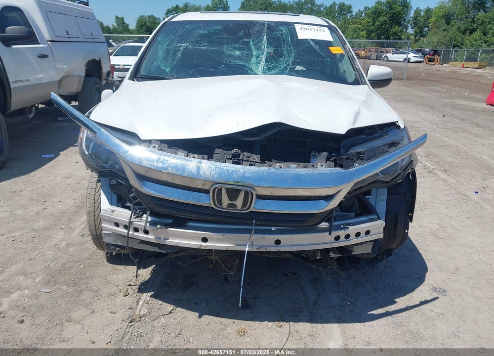 2021 HONDA PILOT VIN: 5FNYF6H51MB058615