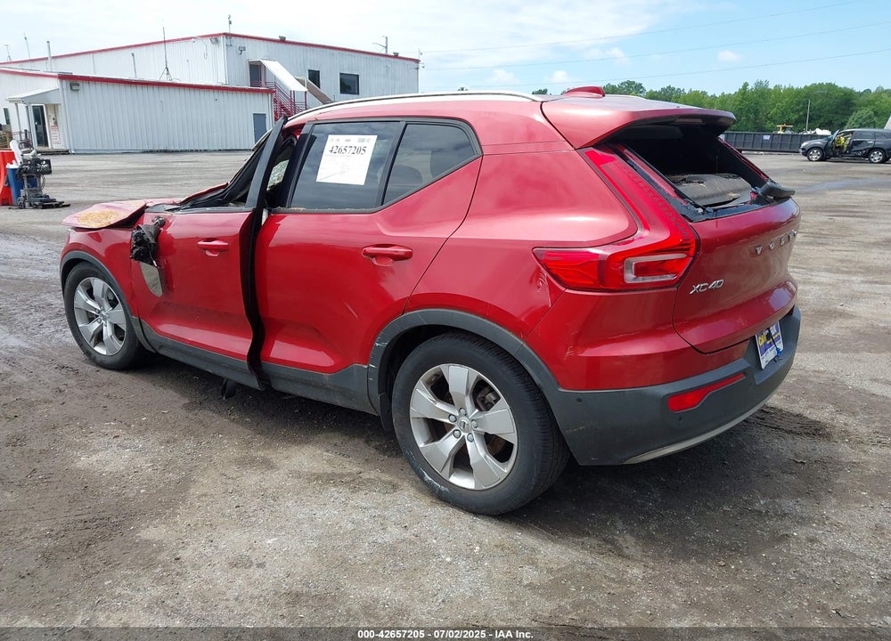 2019 VOLVO XC40 T5 MOMENTUM/T5 R-DESIGN VIN: YV4162XZ6K2011690