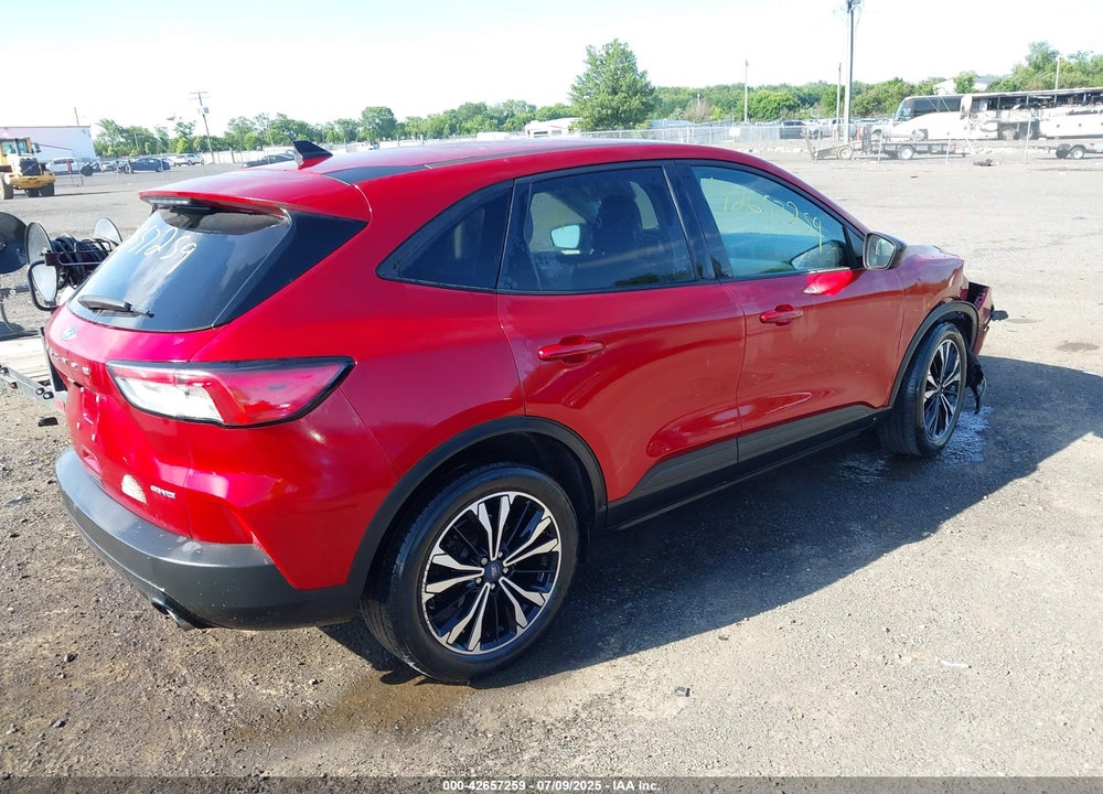 2022 FORD ESCAPE VIN: 1FMCU9G62NUA30600
